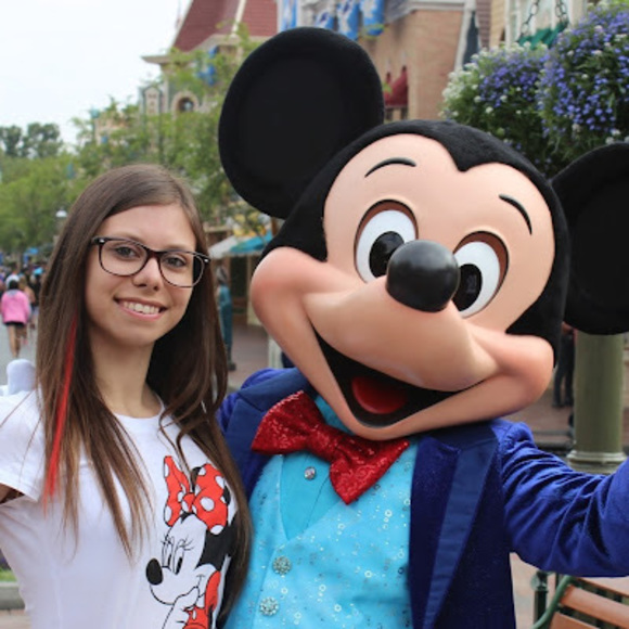 Meet your Posher, Daria - Picture 1 of 1